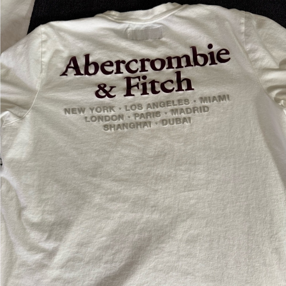 Abercrombie & Fitch White and Burgundy City Tee - Picture 3 of 5